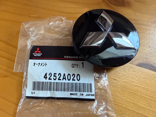 Genuine mitsubishi wheel - genuine,
