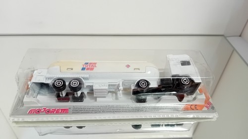 Majorette 355 semi oil - oil, tanker
