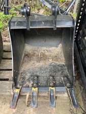 600mm 24" CAT Excavator