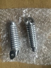 FRONT FOOTREST PEGS STEP DUCATI SPORT CLASSIC PAUL SMART 1000 PAIR OEM GT MH900e