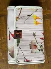 Ted baker pink clutch bag with flowers, very good condition