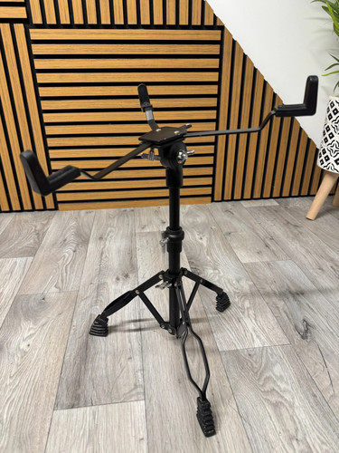 Black snare drum stand - 14", /