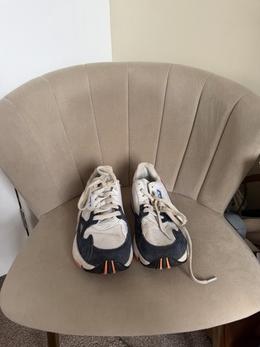 Chunky 90s style adidas - 90s,