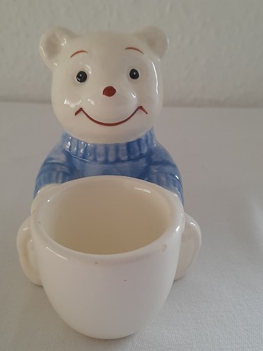Lovely vintage egg cup with - egg,