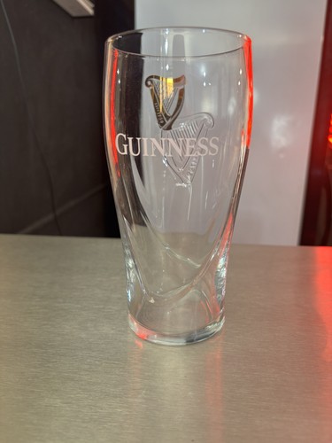 Guinness pint glass - pint, with