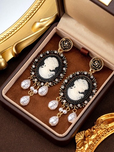 Vintage victorian cameo dangle - cameo,