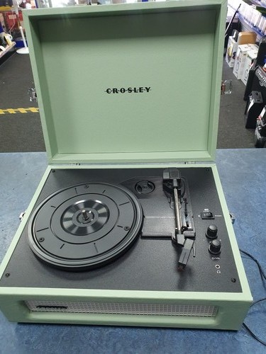 Crosley voyager sage bluetooth - crosley,