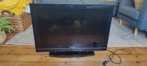 Toshiba model 32bv700b - toshiba,