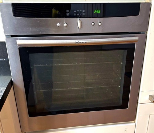 Neff b1524 built electric - neff,