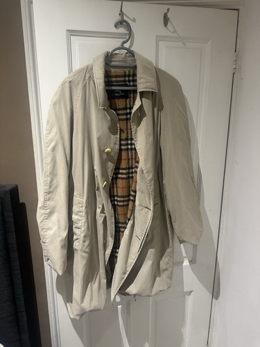 Burberry 1990 classic mac - burberry,