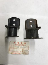 One silencer support mounting Honda 18305-659-000 HONDA CIVIC 2D, 1500 4D 1970's
