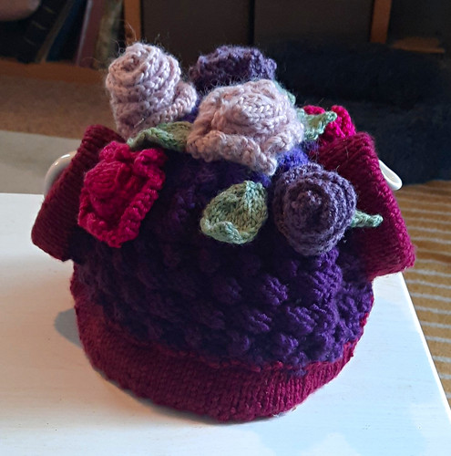 Handmade wool knitted tea cosy - handmade,