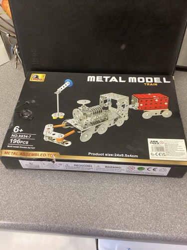 Metal model train - metal,