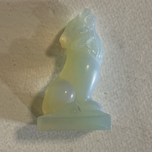 Opalite wolf howling - opalite, 3.25”