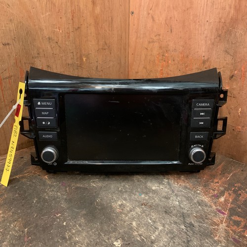 Nissan navara head unit - unit, radio