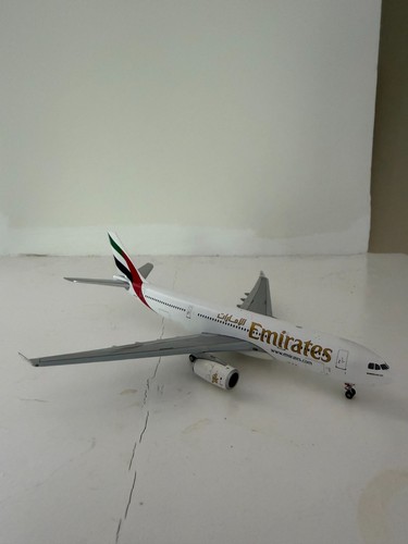 Gemini jets emirates a330 200 - jets,