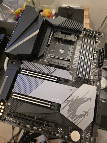 Gigabyte x570s aorus pro - x570s,