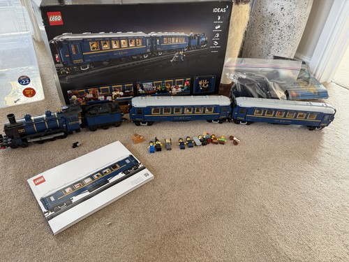 Lego 21344 the - 21344, orient