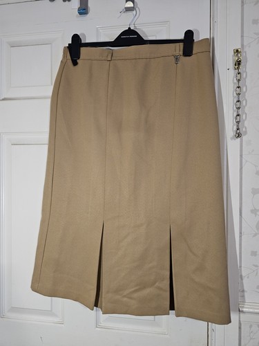 Slimma midi skirt size 20 - slimma,