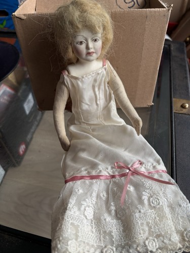 Vintage hand painted - hand,