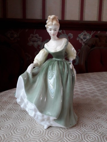 Royal doulton fair lady - doulton,