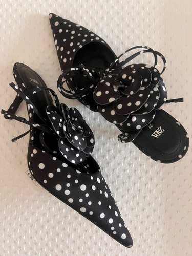 Zara polka dot black mules