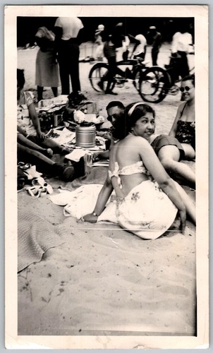 Vtg snapshot woman in - vtg,
