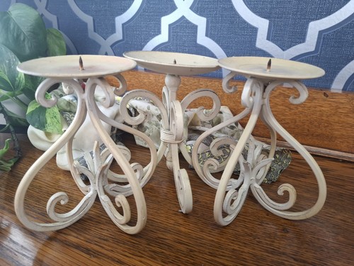 Set iron weathered white - of,