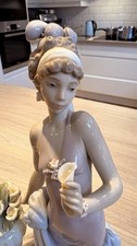 Ladro Figurine A Touch of