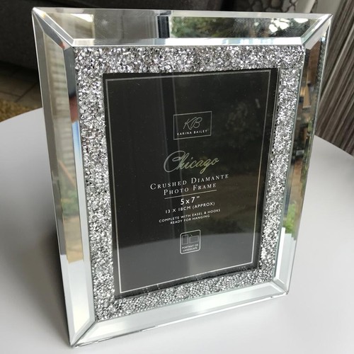 Glamorous mirror crushed - glamorous,