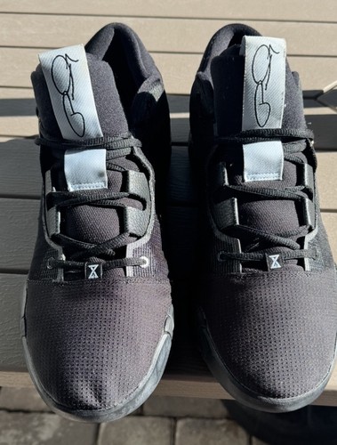 Nike black metallic gold - black,