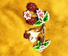 LITTLE MOUSE ON STARGAZER LILY ENAMEL METAL ANIMAL BROOCH CHRISTMAS XMAS GIFT