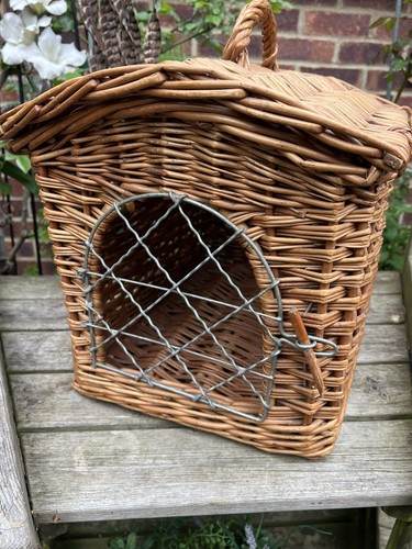 Pet carrier wicker - carrier, open