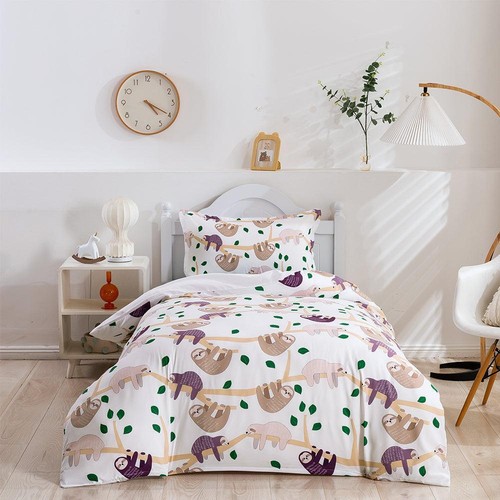 Cartoon animal sloth quilt - 3d,