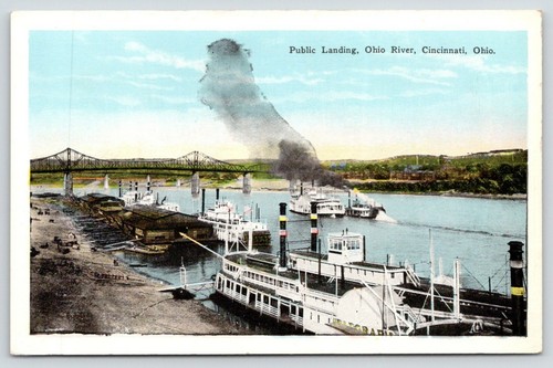 Cincinnati ohio river boat - cincinnati~ohio,