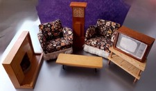 DOLLS HOUSE FURNITURE VINTAGE