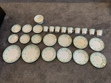 Vintage Dinner / Tea Set Green & Gold 32 Piece