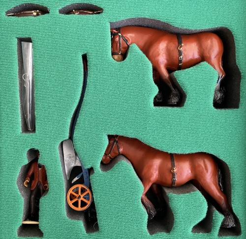 Mint boxed britains scale - mint,