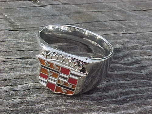 Cadillac crest silver chrome - cadillac,