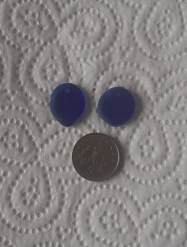 Top drilled dark blue - drilled,
