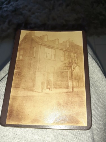 Early victorian photo - victorian,