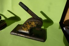 Vintage Van Der Velde cast iron paper embosser- But no stamp attached-