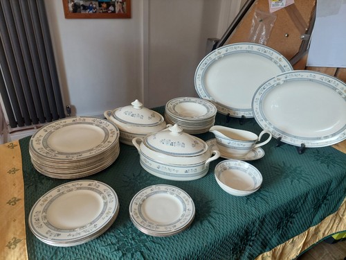Milton dinner service - dinner,