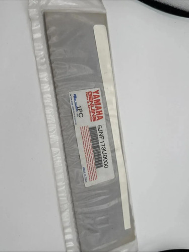 Yamaha sticker side cover - side,