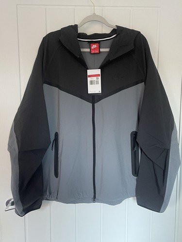 Men nike tech fleece woven - men’s,