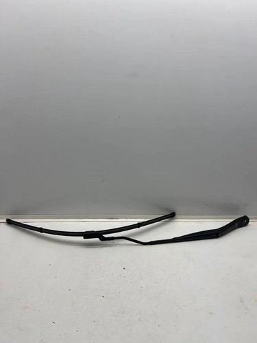 Renault clio front wiper - b7,