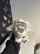 Jellycat Sacha Snow Tiger
