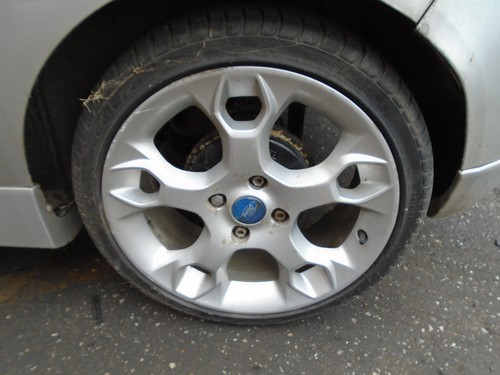 Ford fiesta mk7 6 - ford,