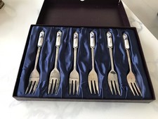 VINTAGE SET OF 6 SILVER PLATE