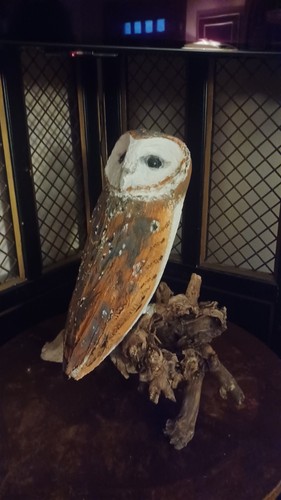 Barn owl hand made sculpture - barn,